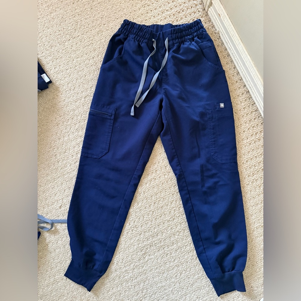 Figs Sierra Scrub Joggers high waisted